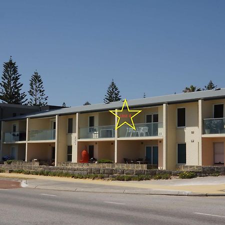 Cottesloe Beachfront Ocean View Apartment Perth Exterior photo